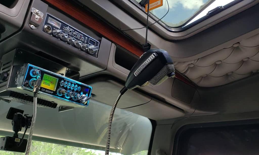 Best CB Radio for Truckers